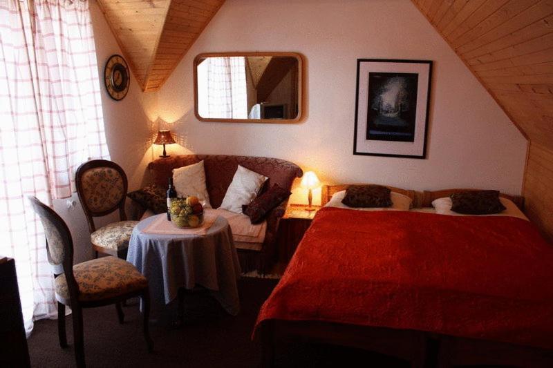 Pension Anna Vel'ka Lomnica Habitación foto